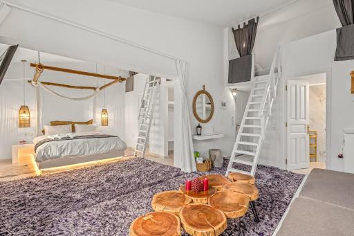 Blue Mountain Guesthouse by Seablue - Hizvo