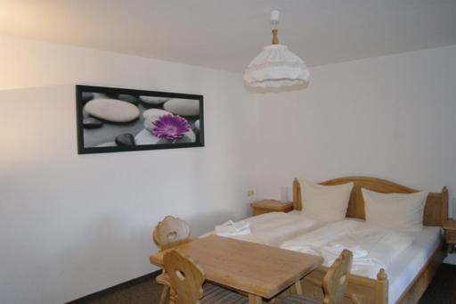 Gasthof zum Hirsch - Housity