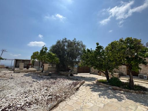 stone house marathounta - Housity
