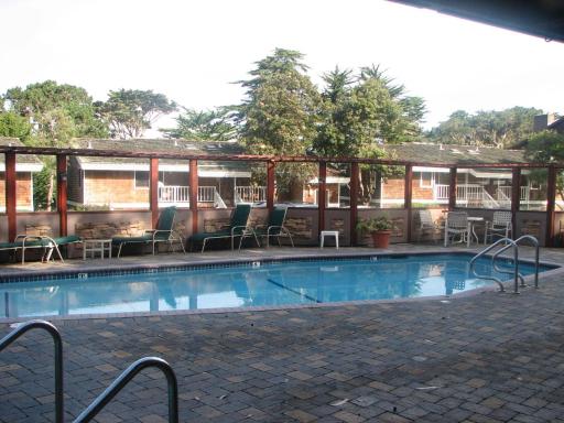 Lighthouse Lodge & Cottages - Housity
