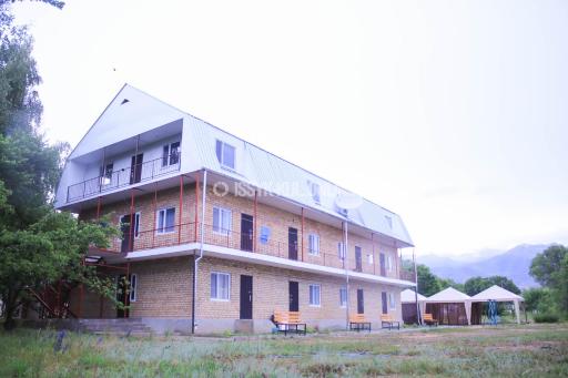 Delfin Murok - Housity