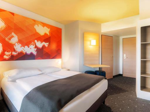 B&B Hotel Stuttgart-Bad Cannstatt - Housity