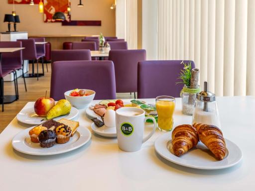 B&B Hotel Stuttgart-Bad Cannstatt - Housity