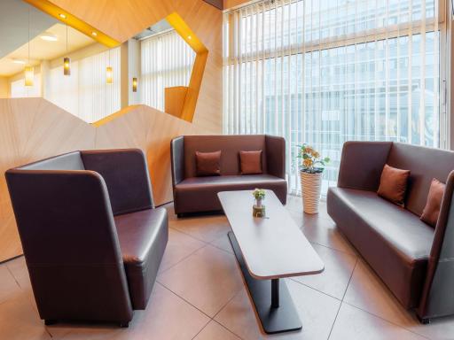 B&B Hotel Stuttgart-Bad Cannstatt - Housity