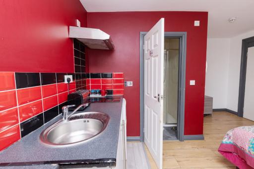 Bradford Apartments - Housity