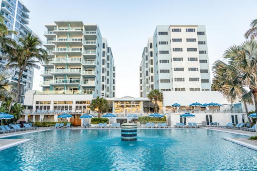 Sherry Frontenac Oceanfront - Housity
