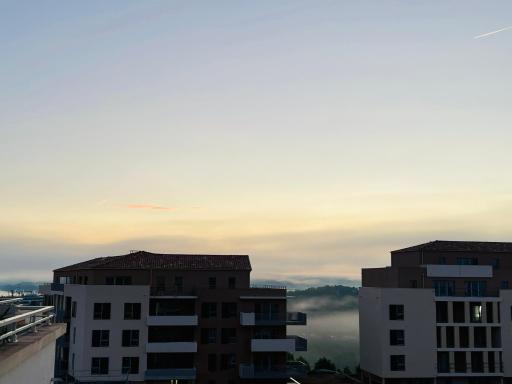 T2 récent 45m2, Parking inclus, Clim - Hizvo