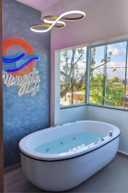 Mangata Loft - Requinte e Conforto para Lazer ou Trabalho - Housity