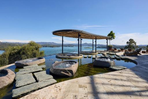 The Brown, Guatape, Autograph Collection - Housity