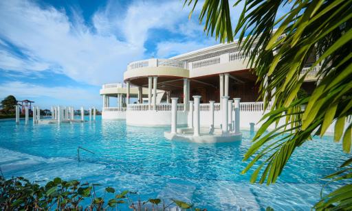 Grand Palladium Lady Hamilton Resort & Spa - All Inclusive - Housity