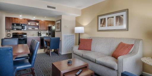 Club Wyndham Long Wharf - Housity