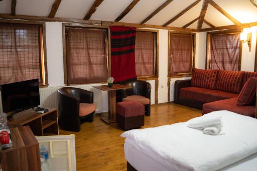Hotel Etno Selo Timcevski - Housity
