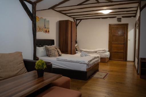 Hotel Etno Selo Timcevski - Housity