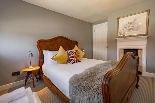38 St Giles - Housity