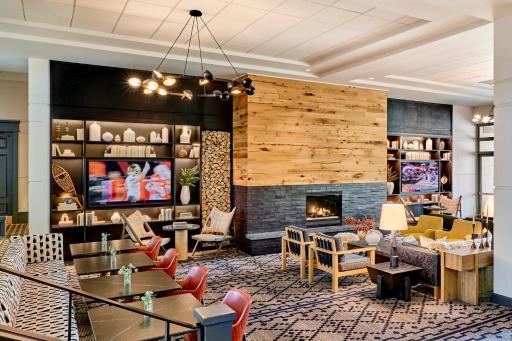 Omni Interlocken Hotel - Housity