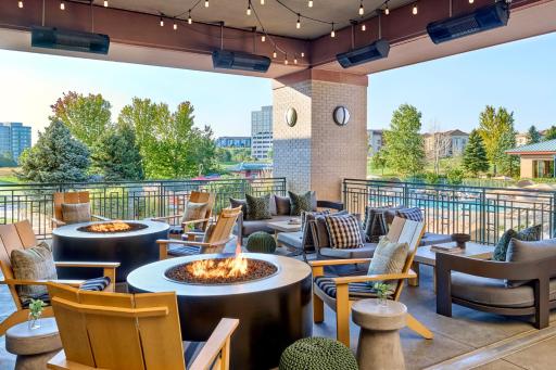 Omni Interlocken Hotel - Housity