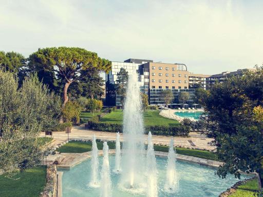 Mercure Villa Romanazzi Carducci Bari - Housity