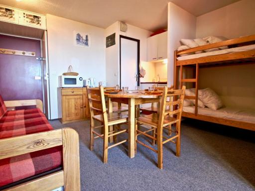 Studio cabine cosy, 4 pers, balcon sud, au pied des pistes – Chamrousse 1750 - FR-1-340-106 - Housity