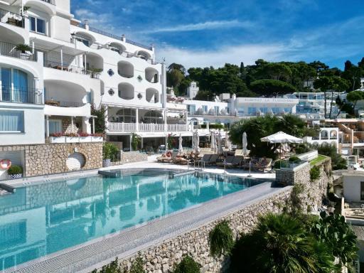 Hotel Mamela - Housity