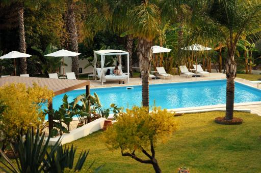 Emesh Boutique Suite - Housity