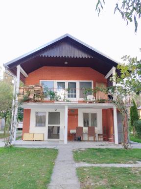 Kuća za odmor River House - Housity