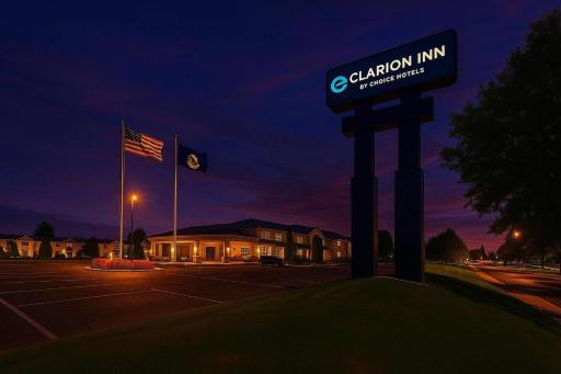 Clarion Inn Idaho Falls Riverfront - Housity