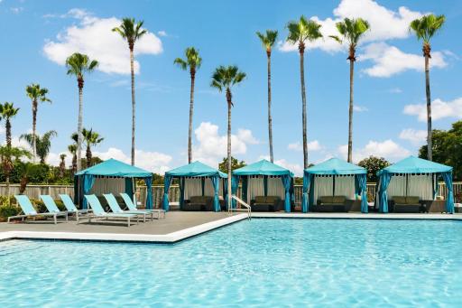 DoubleTree by Hilton Orlando Airport Hotel - Housity