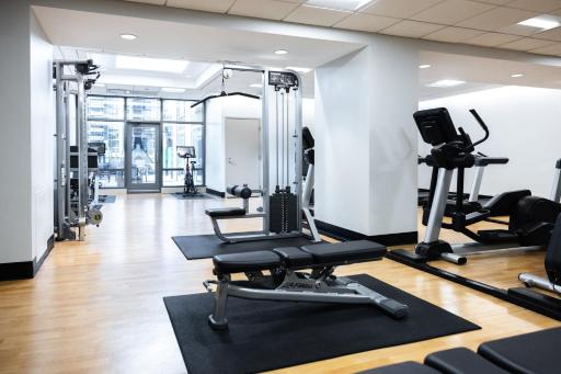 Omni Chicago Hotel - Housity