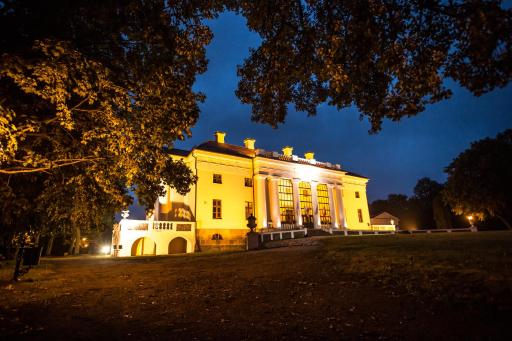 Pakruojis Manor's Palace Boutique Hotel - Housity