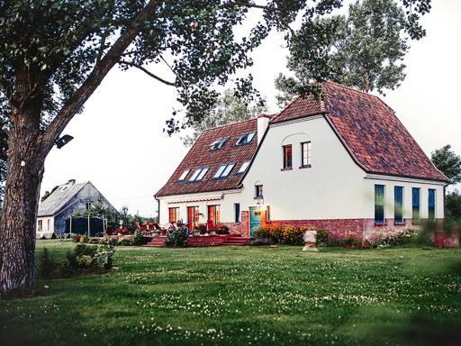Stara Szkoła Browina - Housity