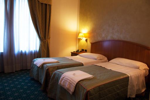 Hotel Visconti - Housity