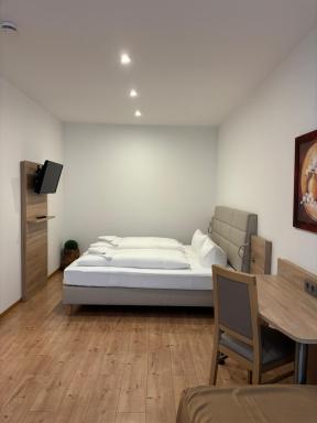 Hotel am Limes - Housity