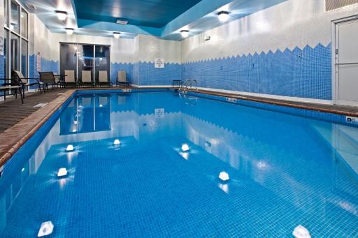 Holiday Inn Louisville Airport South, an IHG Hotel - Housity