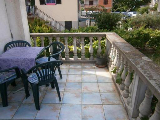 Apartment Zaton - Housity
