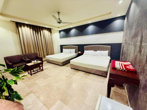 Blue Moon Continental F-8 Markez - Housity