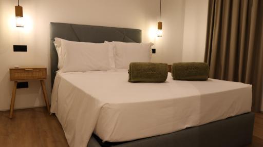 Plátano Guest House - Housity