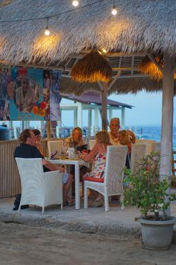 Kura Kura Resort Gili Meno - Housity