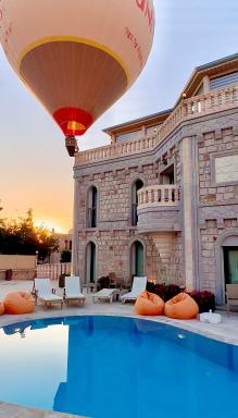 Motif Art Cappadocia - Housity