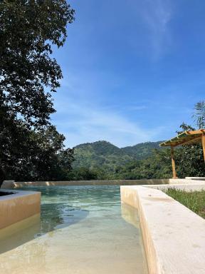 Oasis Hotel & Resort Mazamitla - Housity