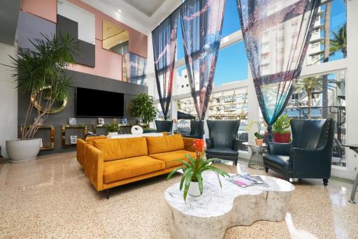 Catalina Hotel & Beach Club - Housity