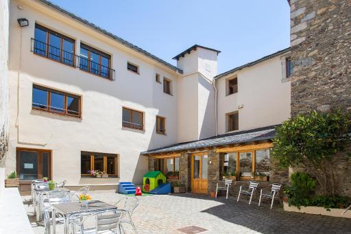 Alberg Anna Maria Janer - Housity