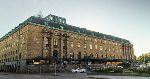Clarion Hotel Post - Housity