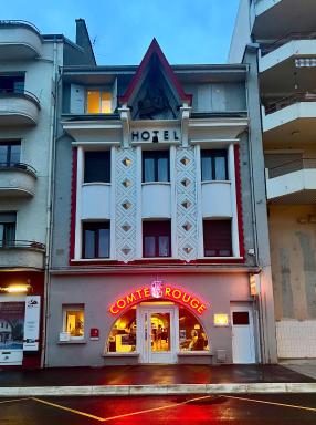 Hotel Thonon Centre Le Comte Rouge - Housity