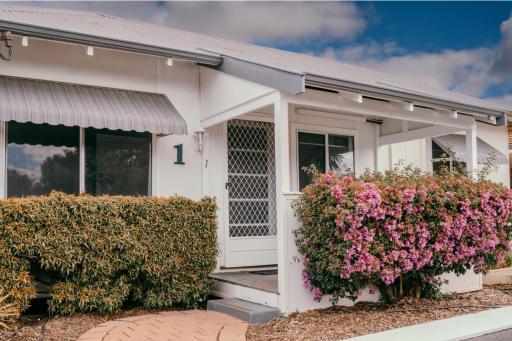 Busselton Jetty Chalets - Housity