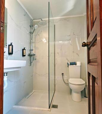 Pasiphae Hotel - Housity