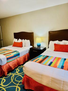 Silver Seas Beach Resort - Housity