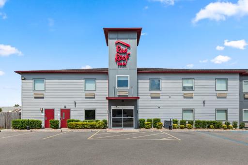 Red Roof Inn Baton Rouge - Housity