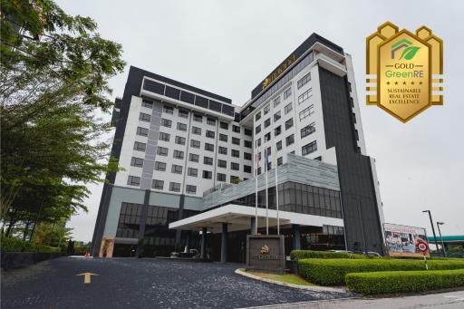 Impiana Hotel Senai - Housity