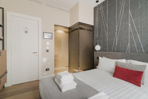 Della Spiga Suites by Brera Apartments - Housity