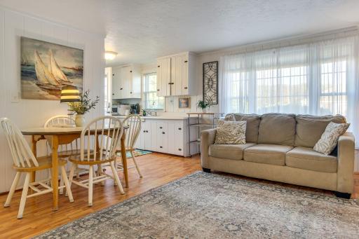 Contemporary Cottage - Walk to Craigville Beach! - Housity